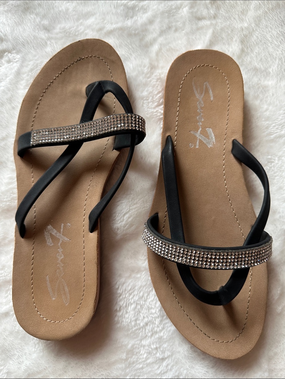 SEVEN7 Black Strappy Sandals with Rhinestones Sz7 Summer Beach Feminine Festival